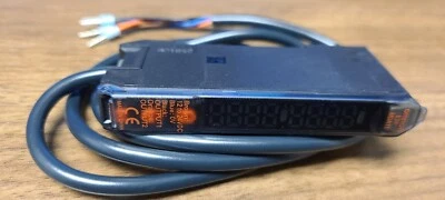 Omron E3X-MDA11 Fiber Optic Photoelectric Amplifier 12-24VDC - Image 1 of 3
