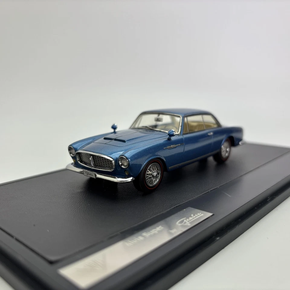 Matrix 1/43 Alvis Super Sedan Resin Blue Car Model - Image 1 of 4