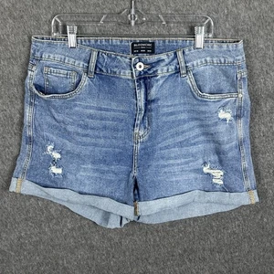 BloomChic Denim Shorts Womens 16 Distressed Rolled Hem Mid Rise Stretch Pockets - Picture 1 of 15