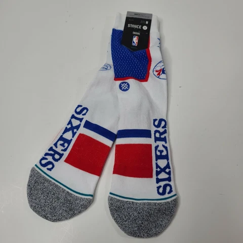Stance Philadelphia 76ers socks NWT $19.99 Medium M-6-8.5/W-8.5-10.5 Infiknit Cover