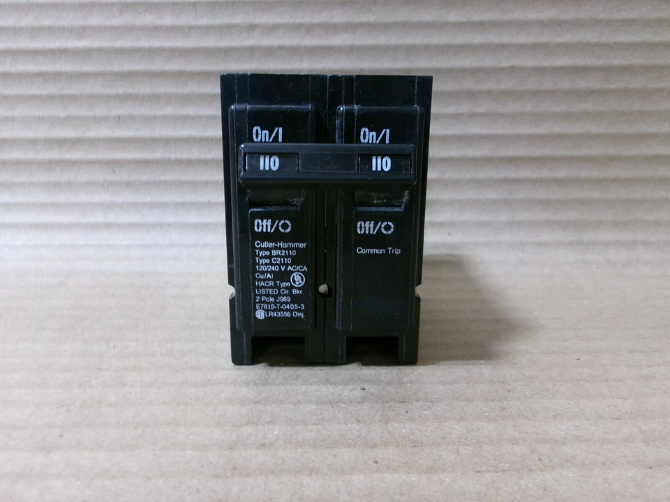 EARTON CUTLER HAMMER WESTINGHOUSE NEW Eaton Cutler Hammer BR BR2110 2 Pole 110 Amp 240V Circuit Breaker NOB