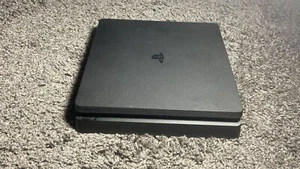 Sony PlayStation 4 Slim 500GB CUH-2108A nur Konsole - sauber & funktionsfähig - Bild 1 von 2