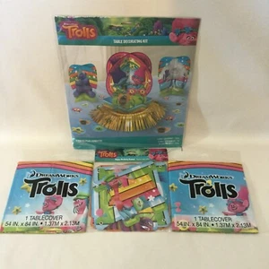 Trolls Birthday Party Decorations Kit Bundle Tablecover, Banner, Set 2 - Picture 1 of 5