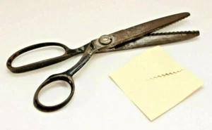 WISS Pinking Scissors Shears Newark NJ USA Pat 1965443-1970408 Sewing ~ Vintage  - Picture 1 of 3