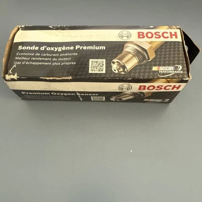 NUEVO OEM BOSCH 13242 Sensor de oxígeno PARA 96-98 INFINITI I30 y 95-97 Nissan MAXIMA Foto 1 de 4