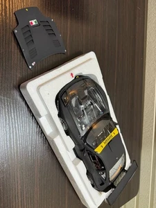 1/18 Kyosho Ferrari 575 Gtc Evoluzione 2005 - Imagen 1 de 8