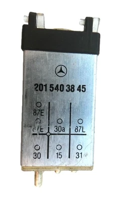 Relè protezione sovratensione Mercedes W201 190E A2015403845 - Immagine 1 di 3