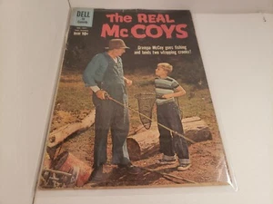 The Real McCoys Dell Comic Book 1960 #1071  - Picture 1 of 10