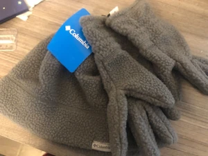 NWT COLUMBIA Youth Large Winter Gray  Sherpa Hat Gloves - Picture 1 of 4