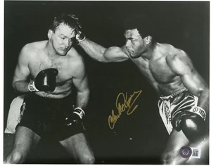 CHUCK WEPNER vs George Foreman Signed 8X10 Photo BECKETT - 1969 Boxing Fight - Picture 1 of 4
