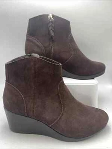 Crocs Brown Dual Comfort Leigh Wedge Suede Ankle Boots Uk Size 6.5 US8.5 Pull On - Picture 1 of 16