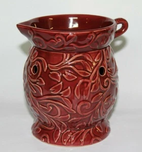 Scentsy Warmer CAPRI Malta Red Vine Design Full Size Warmer - Picture 1 of 4
