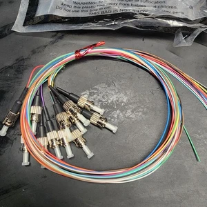 Coleta de fibra óptica RedLink 12 núcleos ST/UPC MM 0,9 mm 1 m LSZH OM1 nueva - Imagen 1 de 4