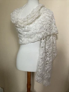 Vintage Inspired Crochet Knit Shawl Wrap Fringe Boho Festival Cream Grandmacore - Picture 1 of 7
