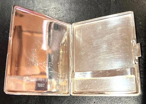 Estuche de cigarrillos 1982 plata 925, 118g, guilloché, medidas (9,5*8,0*1,0 cm) - Imagen 1 de 3