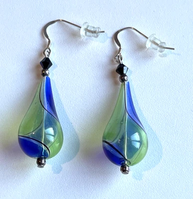 Brincos de vidro soprado à mão estilo Murano vintage azul amarelo redemoinho pendurados NOVO - Imagem 1 de 4