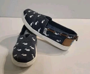 TOMS Oceana Whale Denim Unisex Slip On Canvas Shoes Blue/White Size 13 Y - Picture 1 of 6