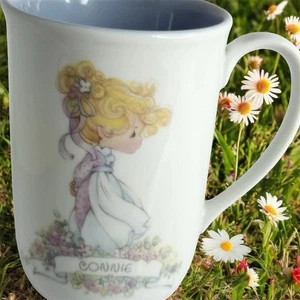 Vintage 1989 Enesco Precious Moments Connie Name Tasse Korea Samuel J Butcher 4,5" - Bild 1 von 7