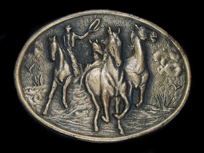 TJ07128 VINTAGE AÑOS 70 **CABALLOS VAQUEROS PELEANDO** HEBILLA DE CINTURÓN WESTERN BRASSTONE Foto 1 de 2