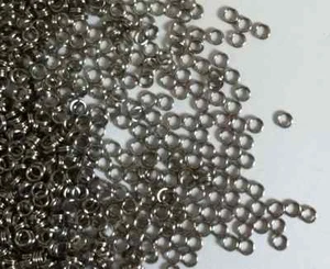 100 HEAVY DUTY STAINLESS STEEL SPLIT RINGS FOR FISHING LURES - OD 7MM 35LBS test - Picture 1 of 1
