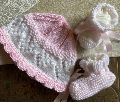 Baby Beanie & Bootees Set. Hand-knit/Hand-crochet by me. Scallop Edge. SOFT - image 1 of 4