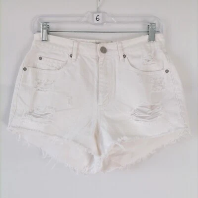 Pantalones cortos de mezclilla Garage para mujer blancos tiro alto desgastados dobladillo deshilachado talla 7 Foto 1 de 4