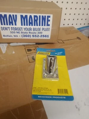 37901 SEACHOICE "CPZ RAIL FITTING" 60° RECTANGULAR BASE FOR 7/8" OF TUBE. - Image 1 of 4