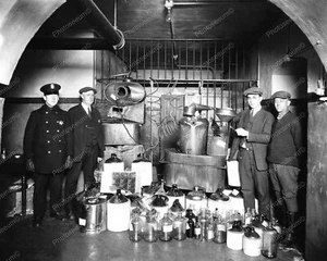 Still And Hootch Raid Goods 1920 Vintage 8x10 Reprint Of Old Photo - Bild 1 von 1