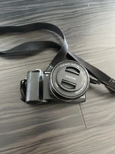 Sony Alpha A5000 E PZ 16-50mm F3.5-5.6 OSS power zoom lens kit - Picture 1 of 9