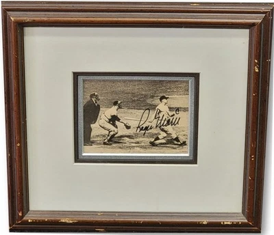 Roger Maris Hand Signed Auto 3X5 photo Framed in old Frame NY Yankees JSA - Image 1 of 4