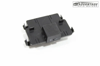 2014-2021 MASERATI GHIBLI M157 LIMPADOR DE PARA-BRISA DIANTEIRO BICO QUADRO SUPORTE FABRICANTE DE EQUIPAMENTO ORIGINAL - Imagem 1 de 4