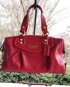 Coach Stacheltasche Medium F19247 Ashley rot Leder - Bild 1 von 23