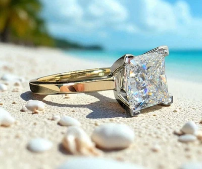 Anillo de compromiso de diamantes cultivados en laboratorio corte princesa E VS1 3,00 quilates 14 k dos tonos IGI Foto 1 de 4