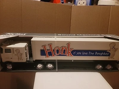 Pillsbury Doughboy HONK IF YOU LOVE DOUGHBOY SOUND  DEISEL/SEMI NIB 1999 - Image 1 of 4