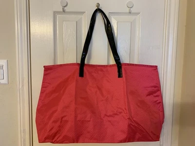 Macy's 托特包,购物袋,旅行包粉色/黑色条纹衬里大号新品 — 第 1/4 张图片