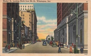 WILMINGTON DE MARKET STREET LOOKING NORTH 1951 LINEN POSTCARD 092325 U - Picture 1 of 2