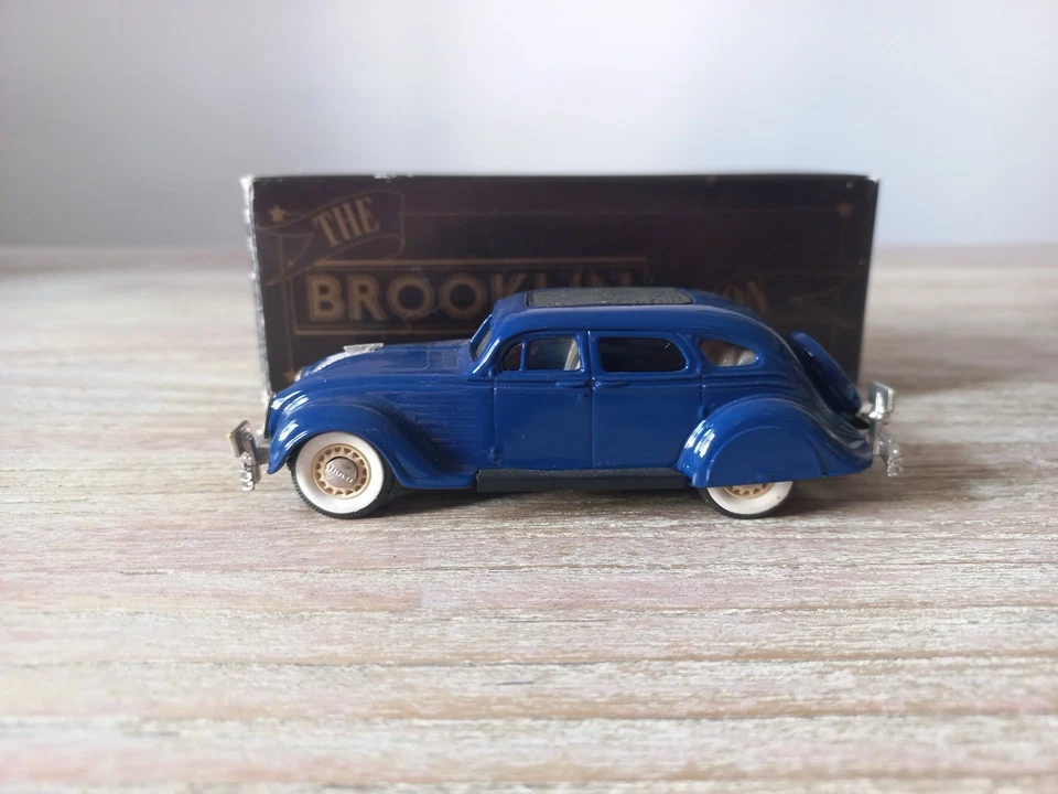 Brooklin Models BRK 7 Chrysler Airflow 4 Door Sedan 1934 1:43 - Immagine 1 di 4