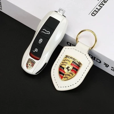 NUEVO GENUINO Porsche Cuero Cresta Llavero Llavero Cadena Blanco WAP0500950E Regalo Foto 1 de 4