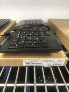 Lenovo Calliope 00XH587 tastiera nera USB cablata desktop USA 1PSD50L21375 - Foto 1 di 4