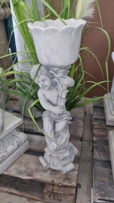 Gartenfigur Junge mit Schale zum bepflanzen, antik grau - Bild 1 von 3