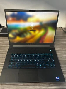 Alienware M16 R1 16" Intel® Core™ i9-13900HX - 16GB RAM  1TB SSD RTX 4080 Laptop - Picture 1 of 9