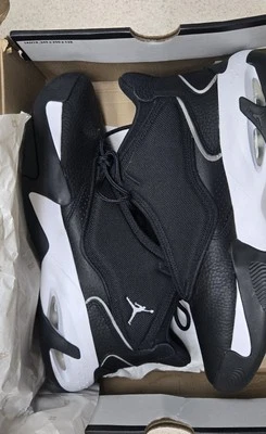 Tênis de basquete masculino Air Jordan Max Aura 4 DN3687-002 preto/branco  - Imagem 1 de 4