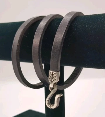 Pulsera de cuero David Yurman de plata esterlina Chevron triple envoltura con caja Foto 1 de 4