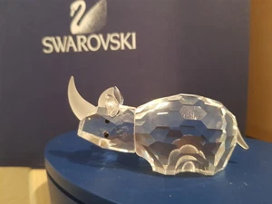 CRISTAL DE SWAROVSKI FAUNA AFRICANA 'PEQUEÑO RINOCERONTE' SIN CAJA - Imagen 1 de 2