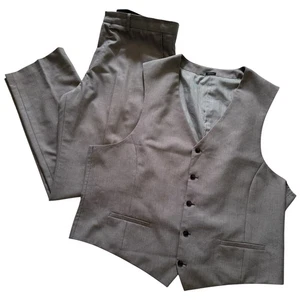 J. Ferrar Classic Men’s Suit Vest Size XXL & Pants 36 x 32 Formal Wedding - Picture 1 of 16