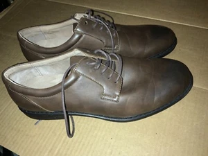 MERONA OXFORD Brown DRESS SHOES size MEN'S Size 11 - Picture 1 of 4