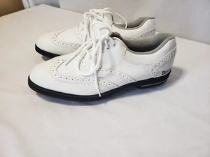 Mens Dexter White Wingtip Metal Cleat Golf Shoes Size 8, New Laces, Very Clean - Picture 1 of 11