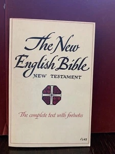The New English Bible New Testament the Complete Text with Footnotes - Picture 1 of 7