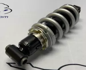 Yamaha Rear Shock Assembly YZF-R3 2019-2024 OEM BS7-F2210-00-00 - Picture 1 of 16