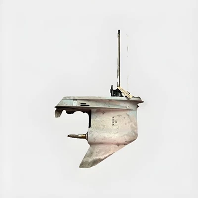 Johnson Evinrude 88 90 100 115 120 HP V4 20” Lower Unit Gear Case 1978-1991 - Image 1 of 4